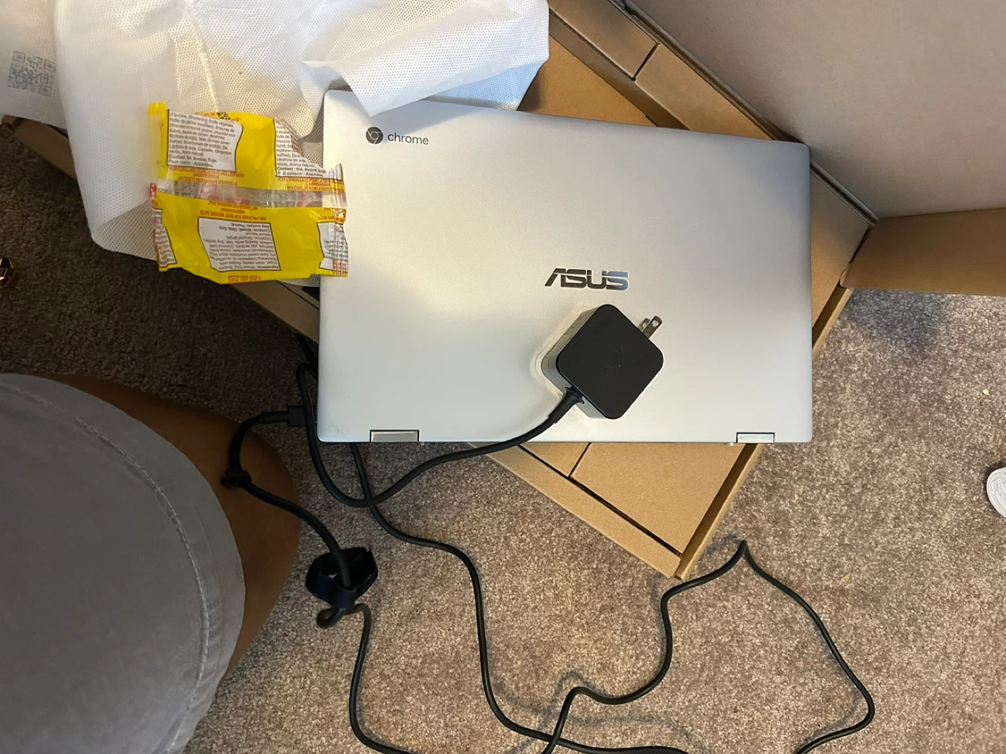 ASUS Chromebook - Includes Box - photo 3