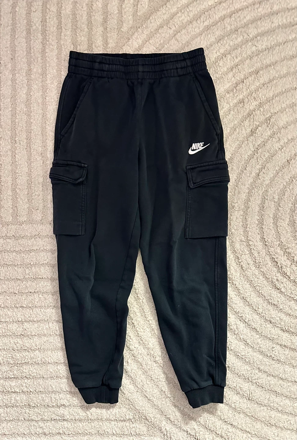 Nike Sweatshirt & Cargo Pants Set - photo 4