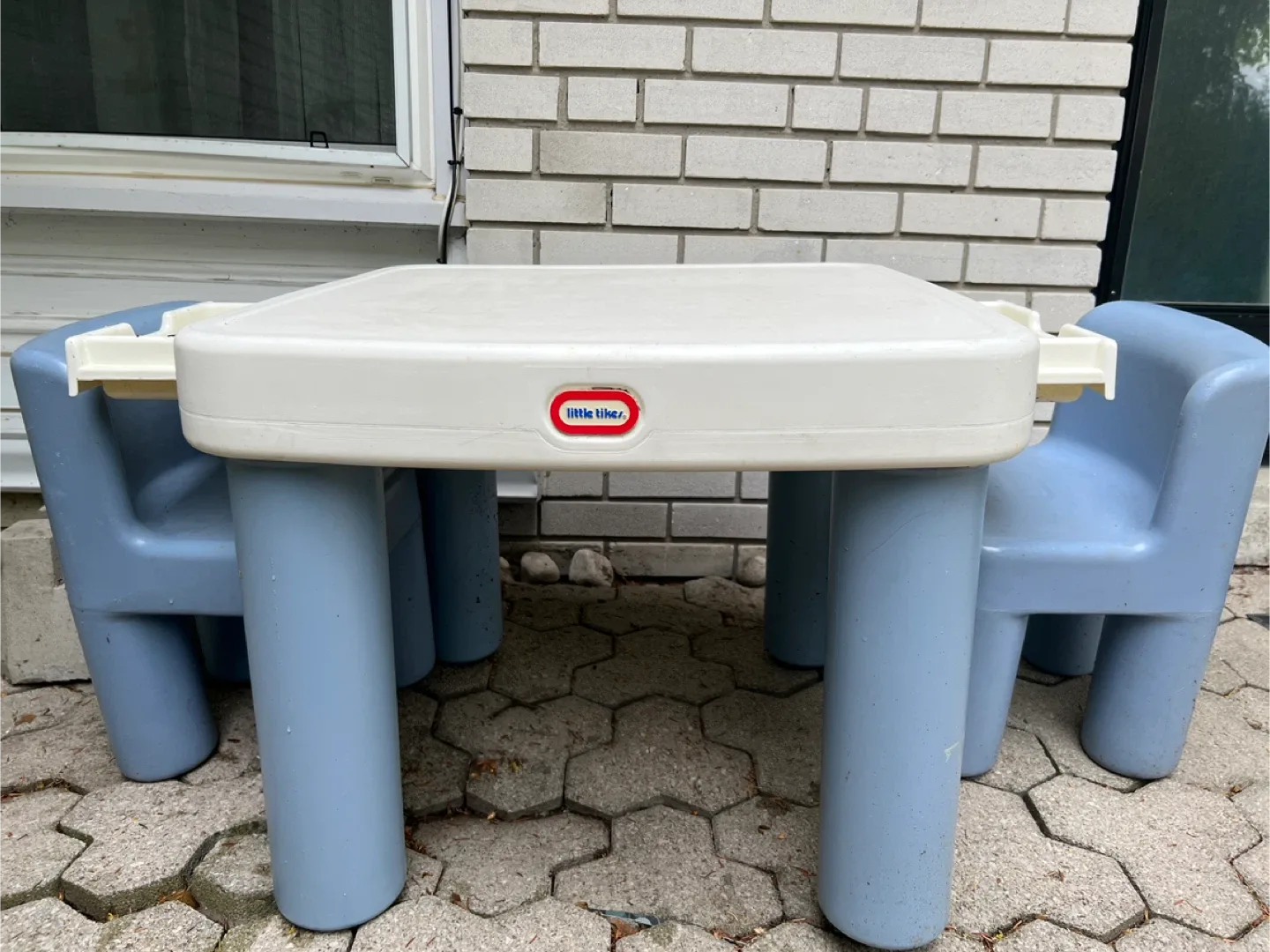 Little Tikes Table & 2 Chairs Set - Kids Furniture image indicator(3)