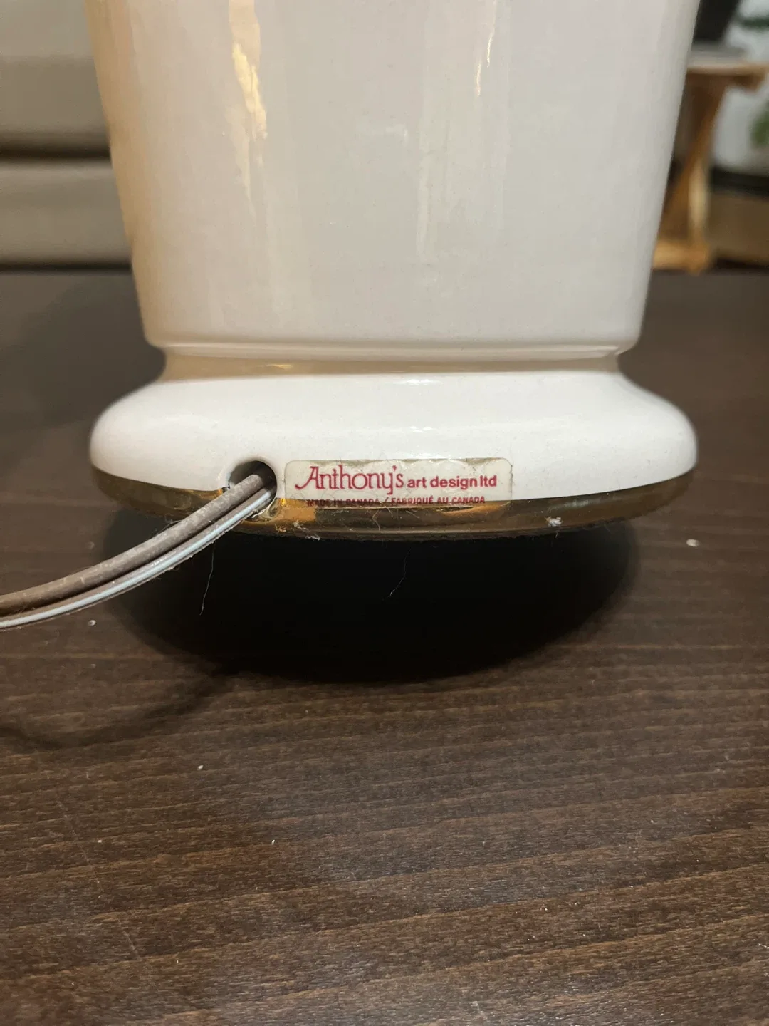 Anthony's Art Design Ltd. Table Lamp image indicator(6)