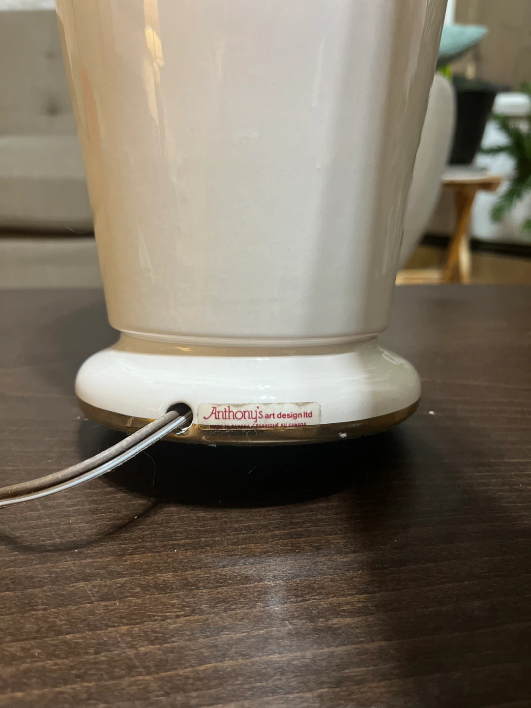 Anthony's Art Design Ltd. Table Lamp - photo 2