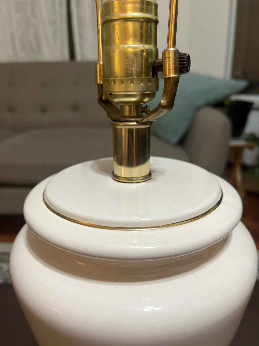 Anthony's Art Design Ltd. Table Lamp - photo 4