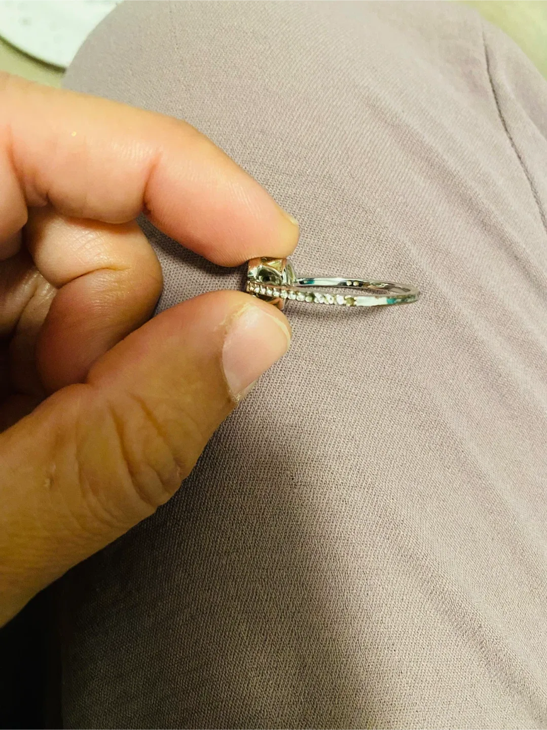 Swarovski Ring with Box - Size 9 image indicator(5)