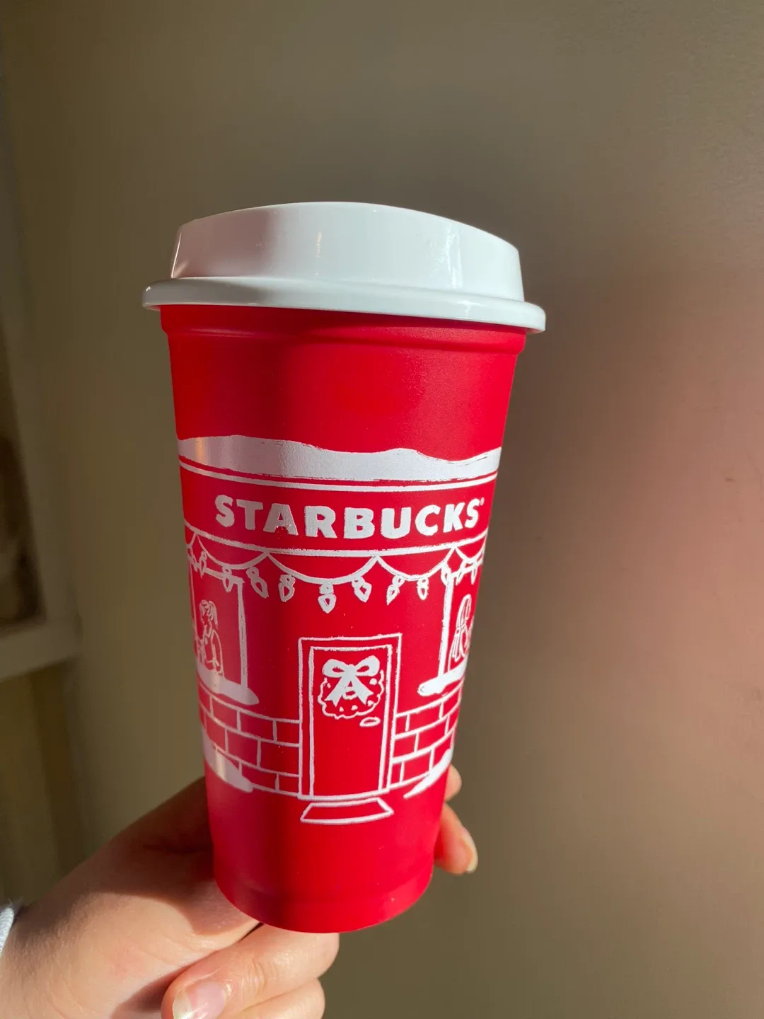 Starbucks Red Holiday Hot Cup image indicator(3)