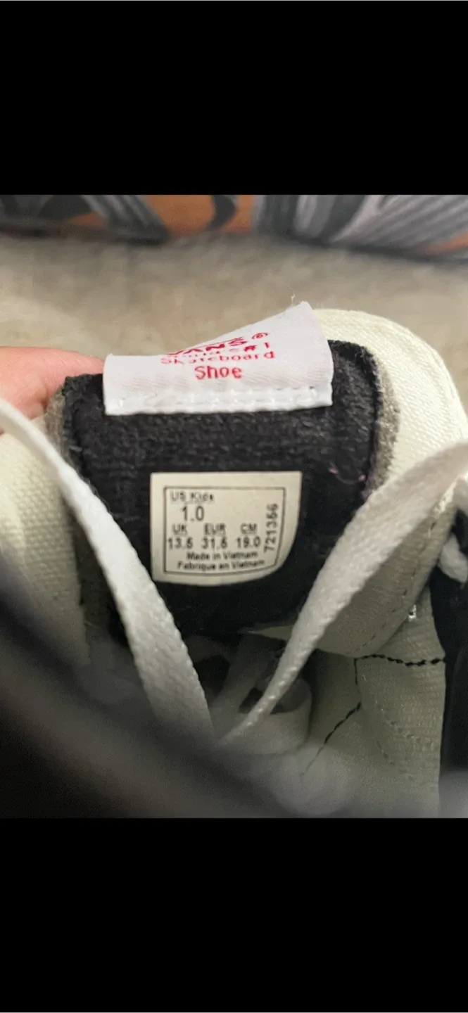 Vans SK8-Hi Kids Size 1.0 Black/White image indicator(4)