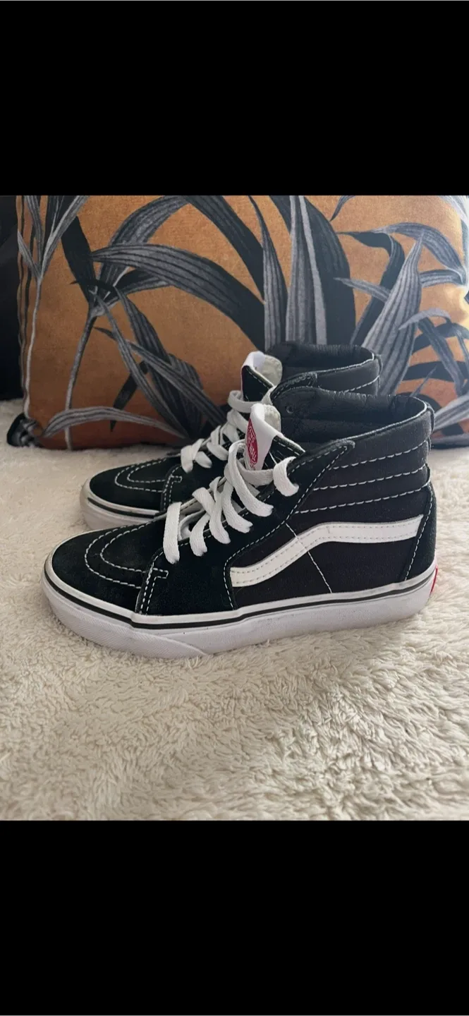 Vans SK8-Hi Kids Size 1.0 Black/White