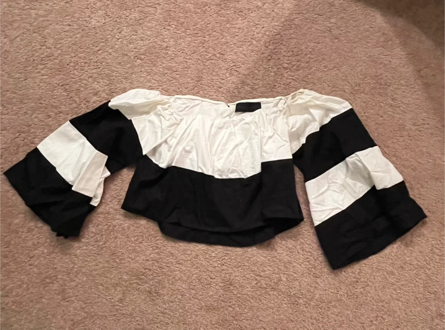 Kendall + Kylie Black & White Top