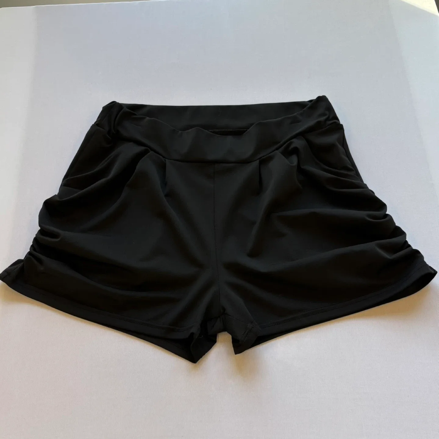 Baonmy Black Ruched Pleated Harem Palazzo Shorts Womens Size L image indicator(6)