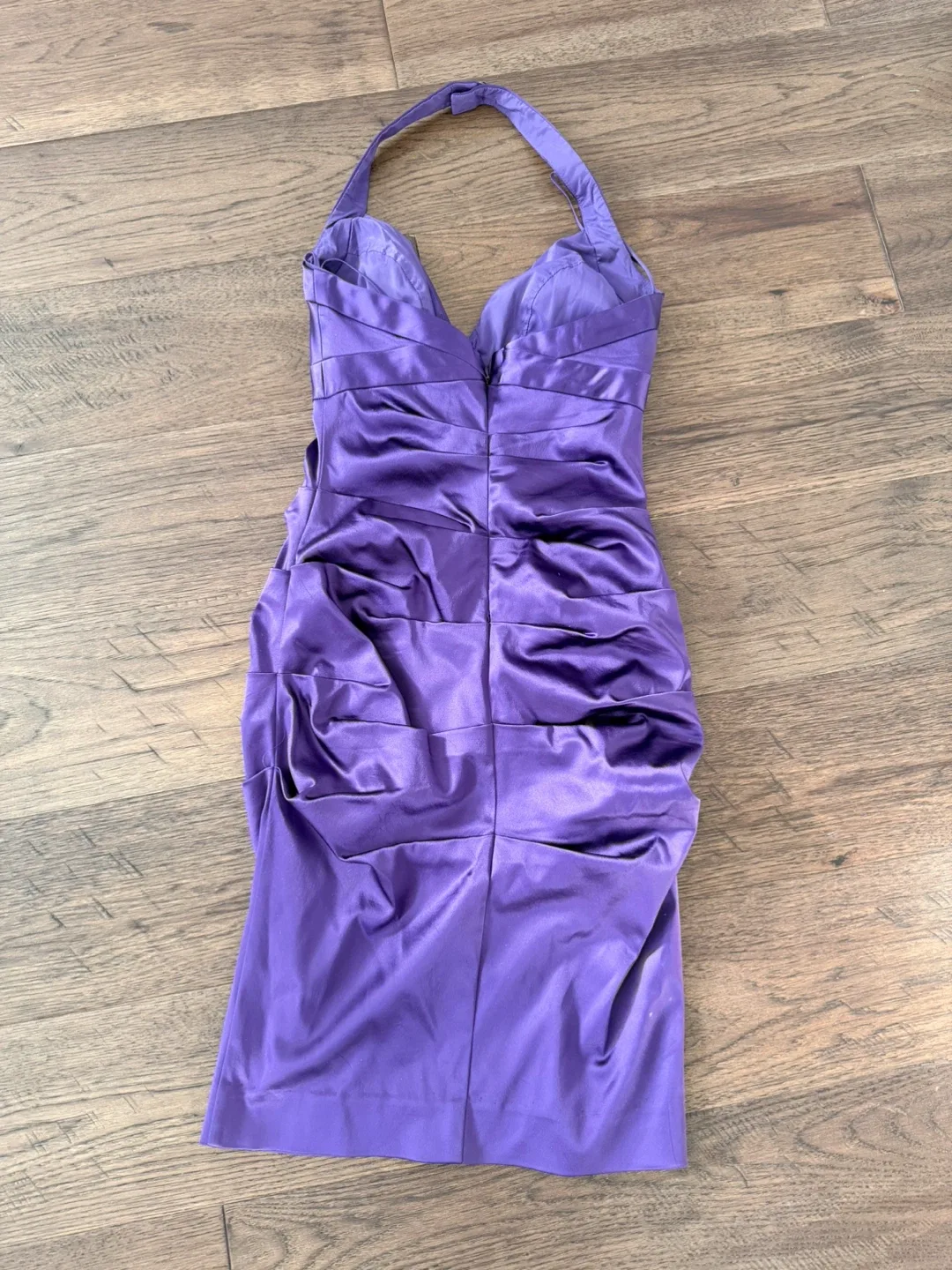 Stunning Nicole Miller Purple Halter Dress - Size 4 image indicator(3)