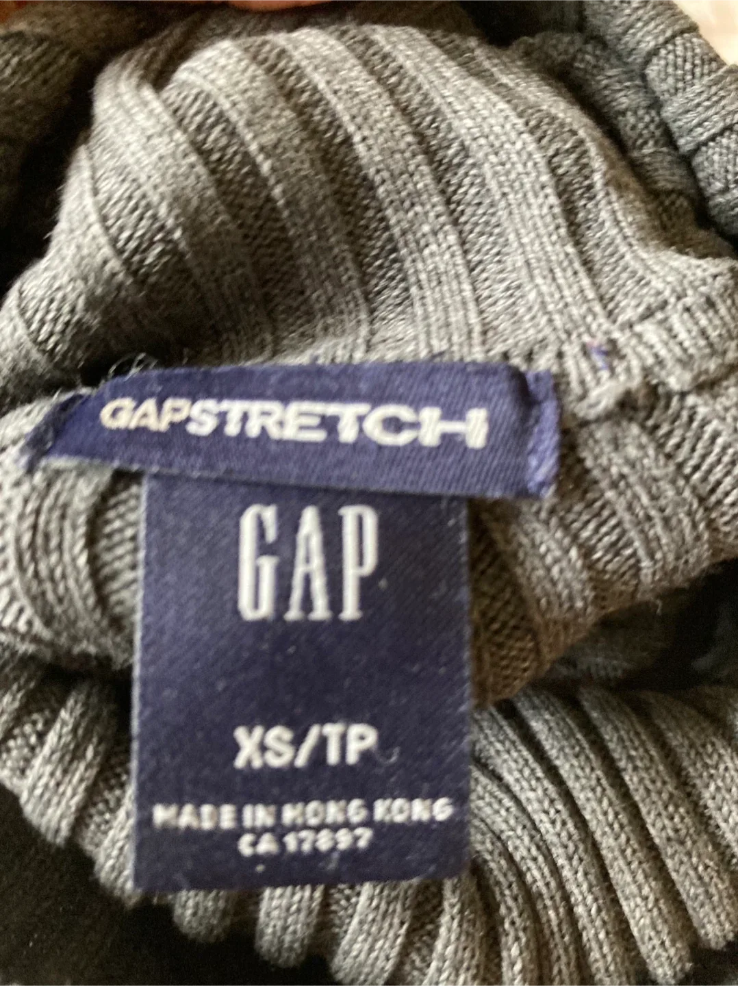 GAP Gapstretch Cotton Turtleneck - Size XS image indicator(3)
