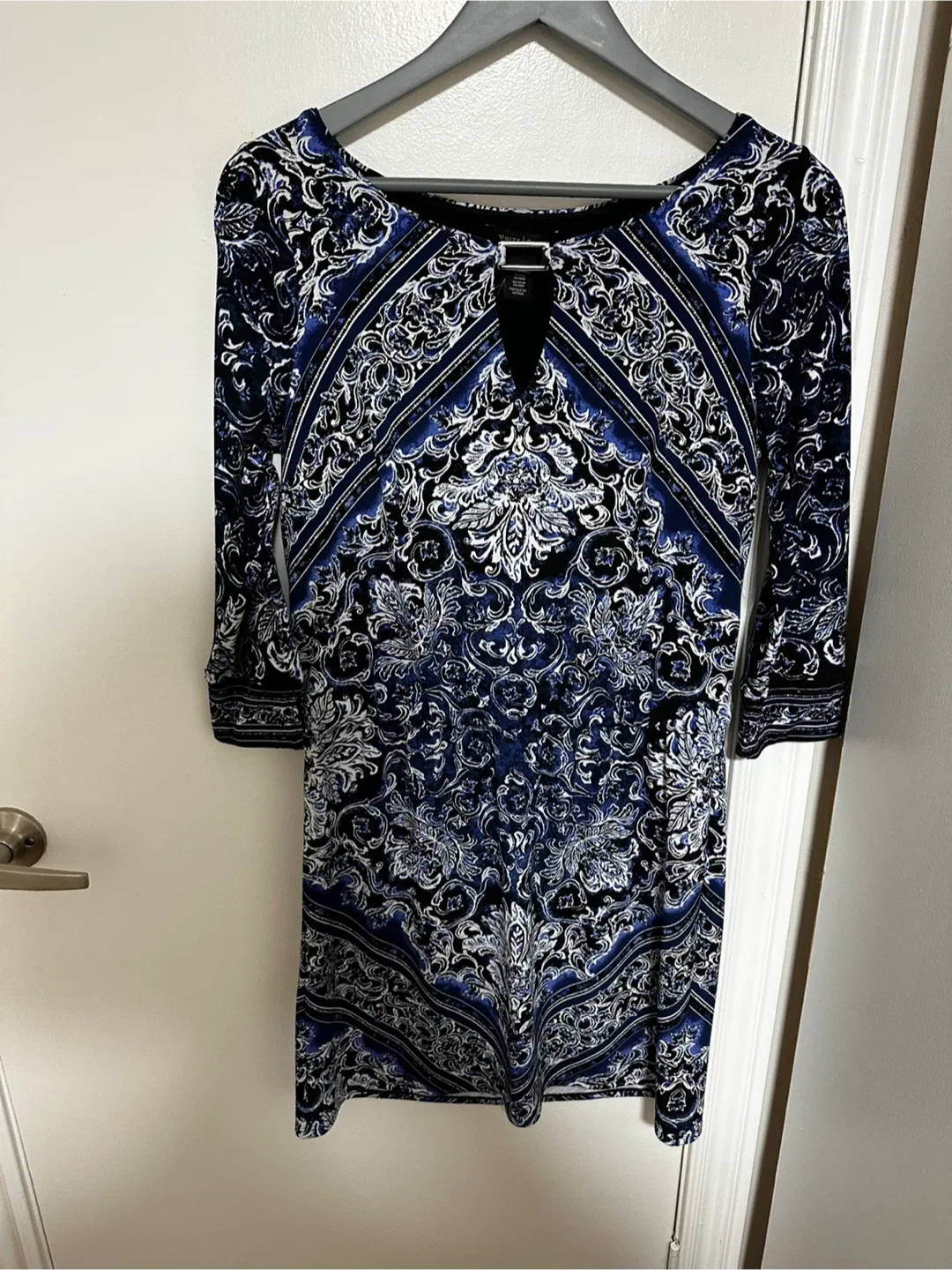 White House Black Market Dress - Size S thumbnail