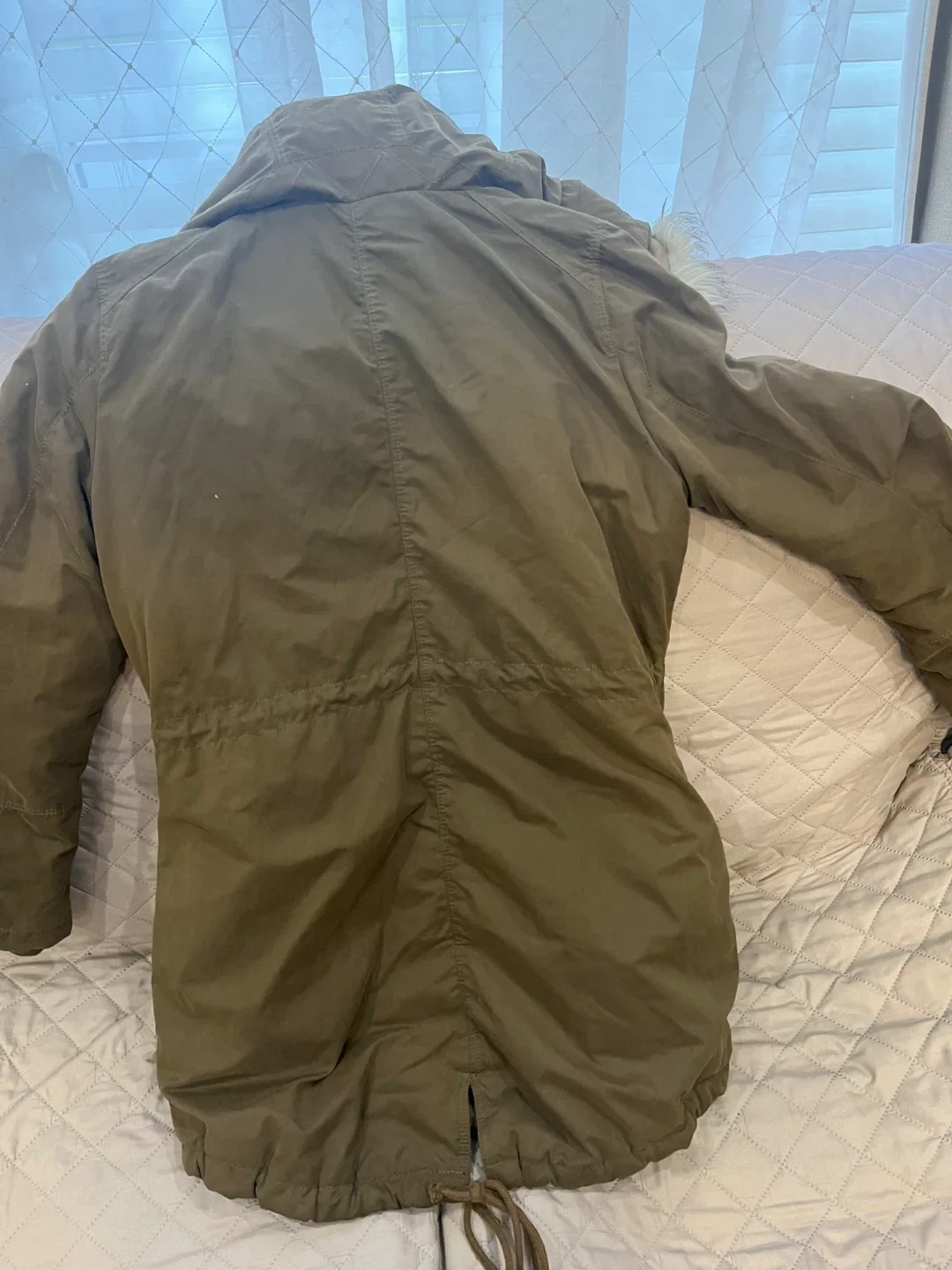 H&M Divided Olive Green Winter Parka - Size S image indicator(3)