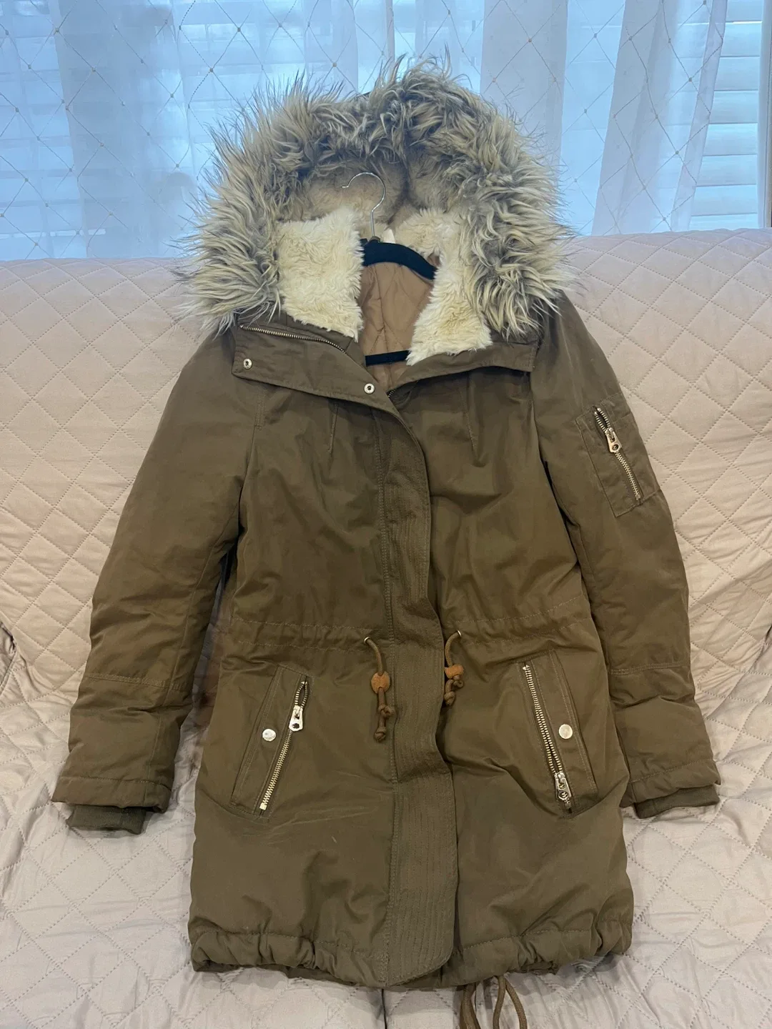 H&M Divided Olive Green Winter Parka - Size S image indicator(2)