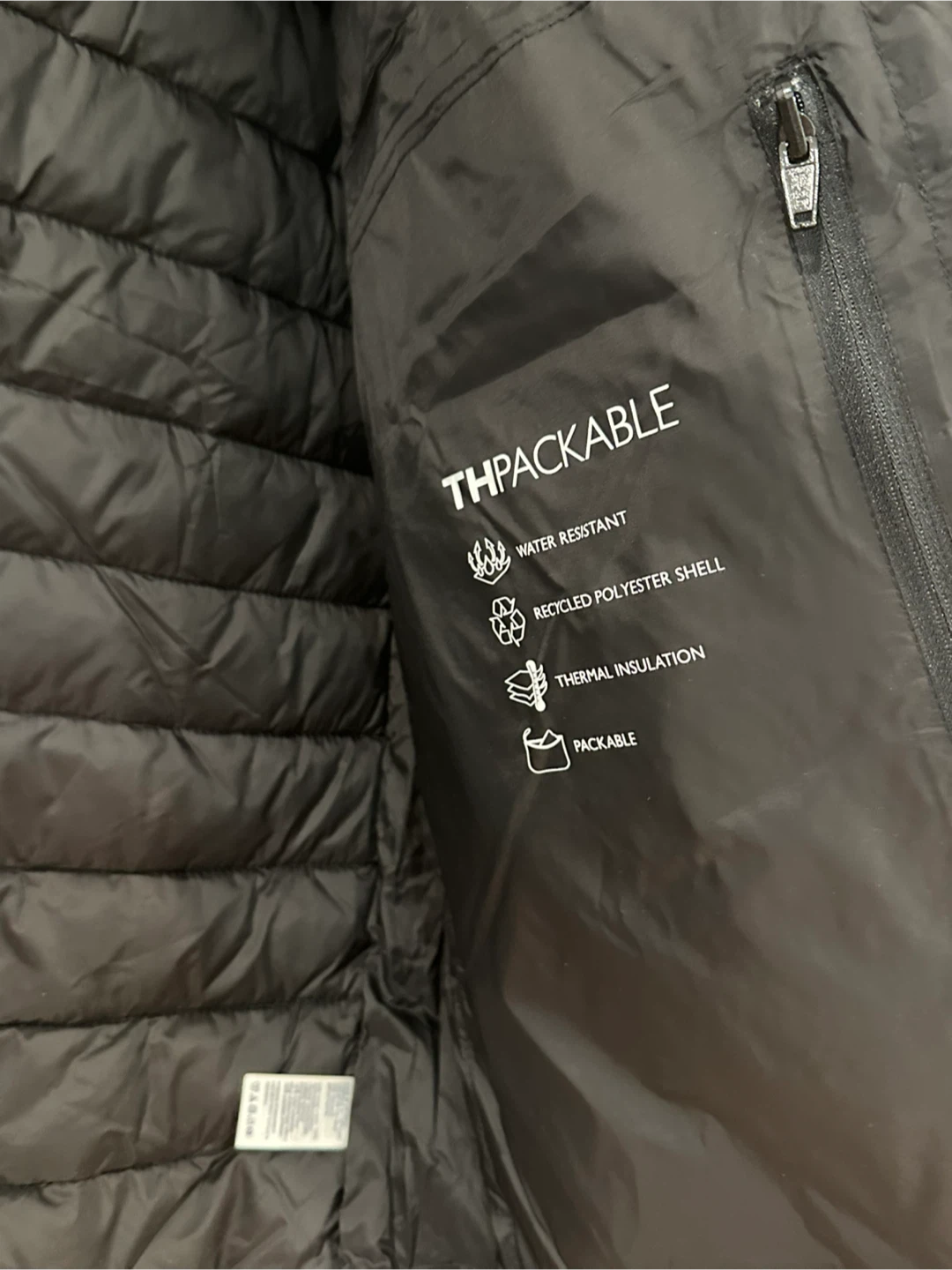 Brand new Tommy Hilfiger Packable Puffer Jacket - Size L - photo 2