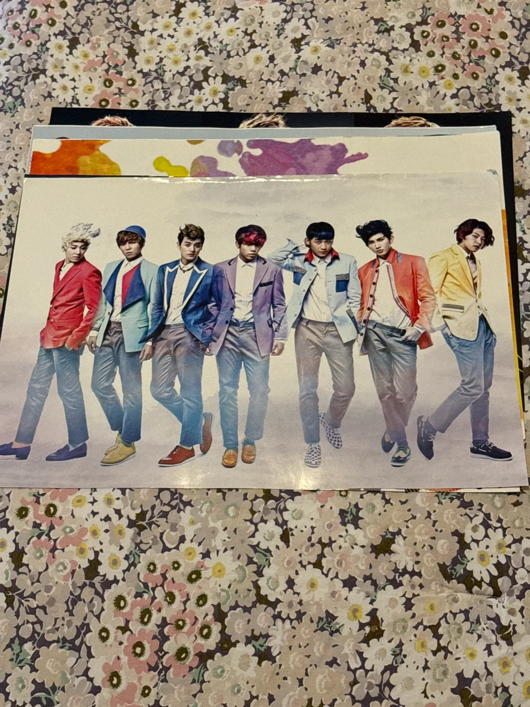 UKISS K-pop Posters image indicator(2)