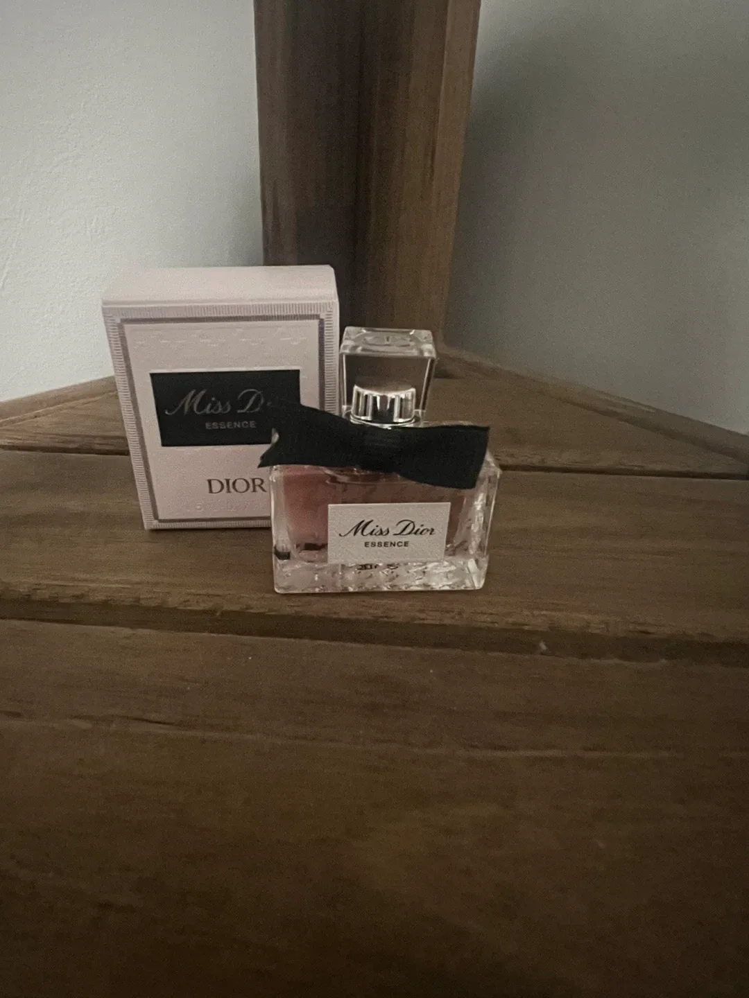 Miss Dior Essence Perfume 5 ml