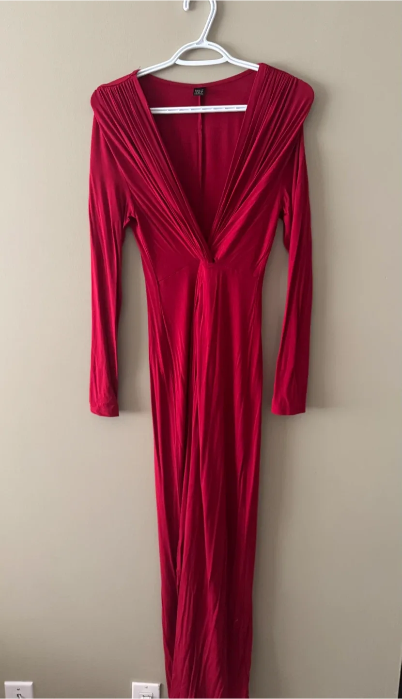 Dress Bundle: Beige Set, Red, Pink, Patterned, Sequin image indicator(3)