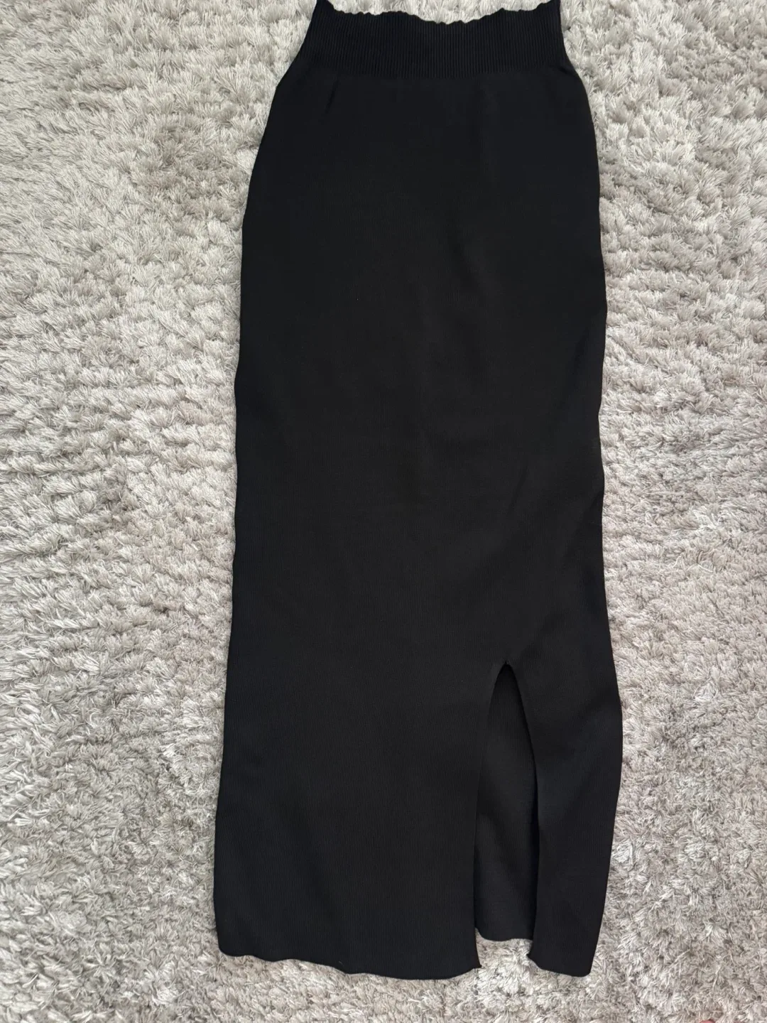 Dress Bundle: Beige Set, Red, Pink, Patterned, Sequin image indicator(6)