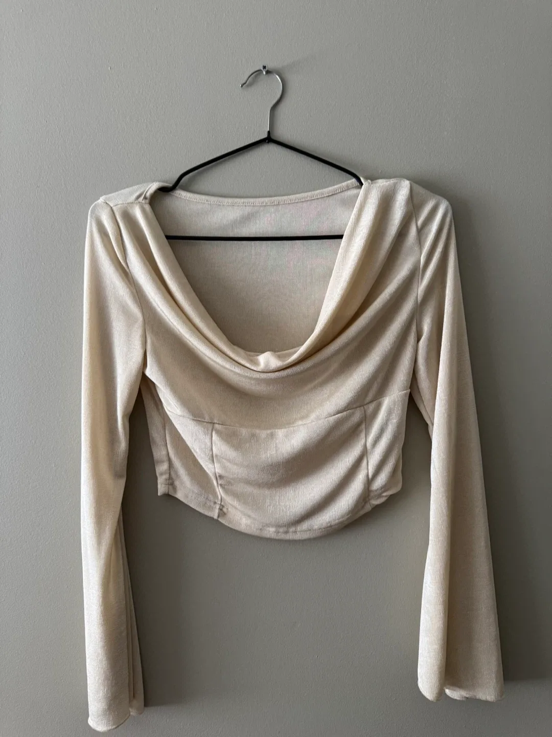 Assorted Women's Clothing Lot image indicator(6)