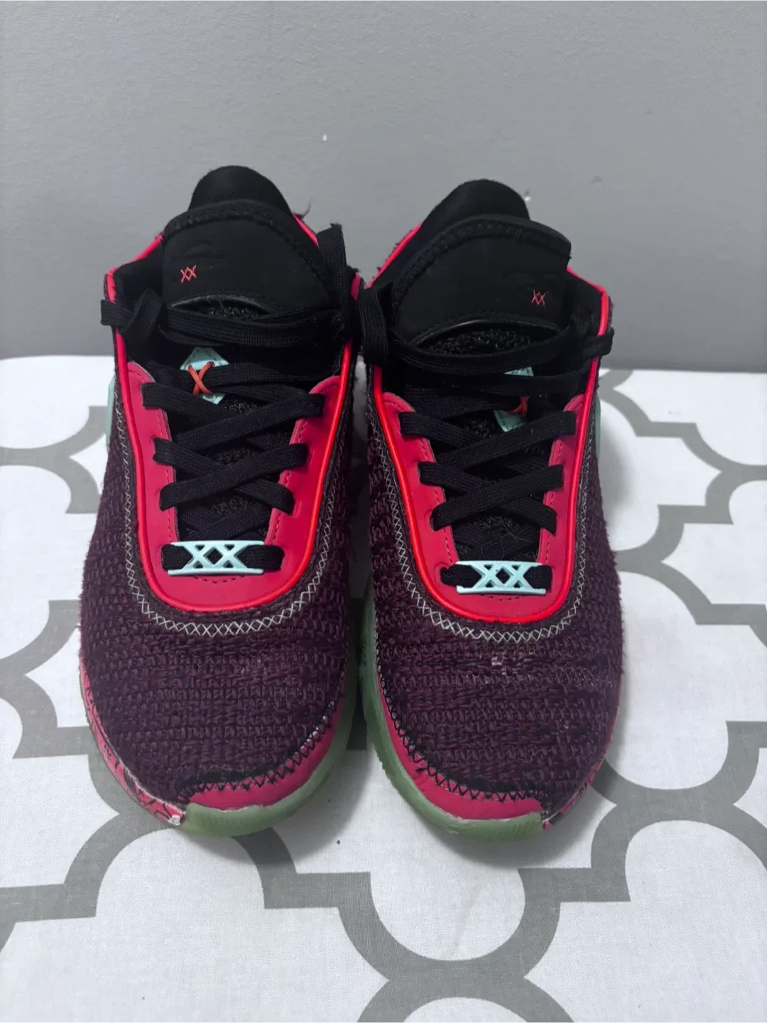 Nike Lebron XX Basketball Shoes, US 8.5 image indicator(2)