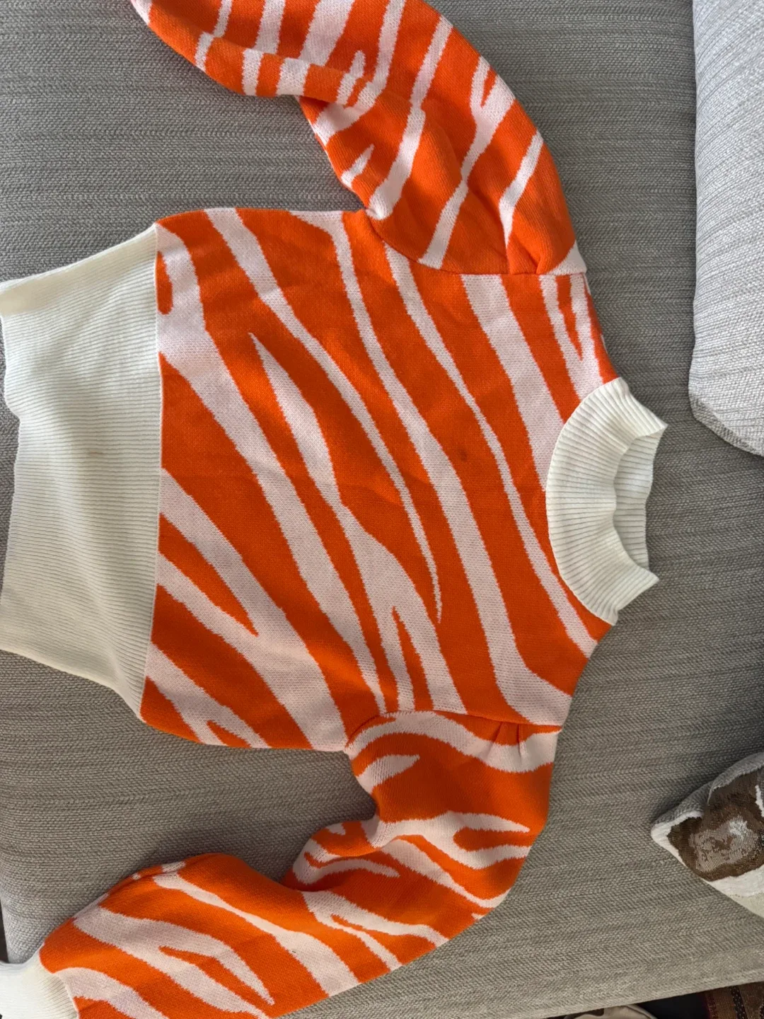 Assorted Women's Clothing image indicator(3)