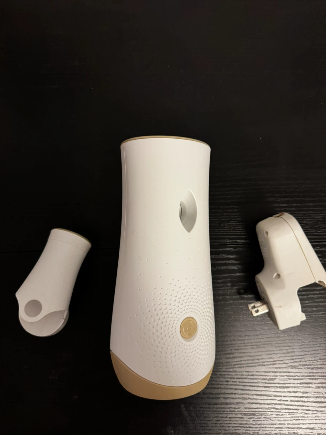 Glade plug in and Automatic Spray