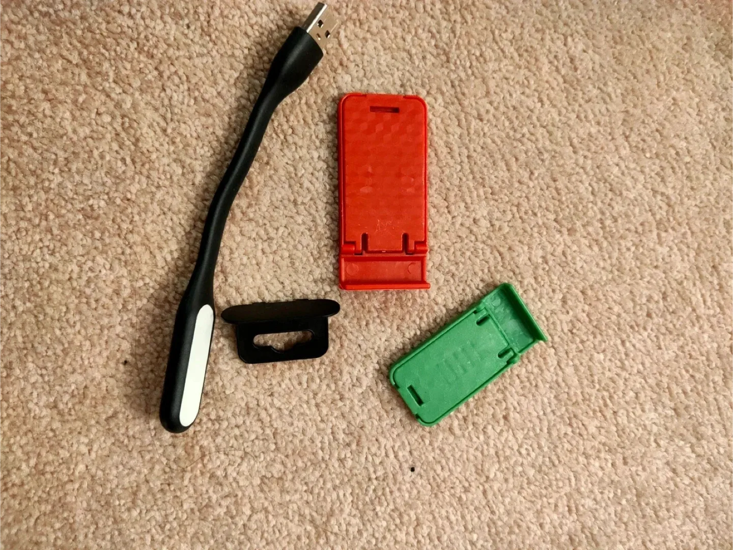 USB LED Light & Phone Stands thumbnail