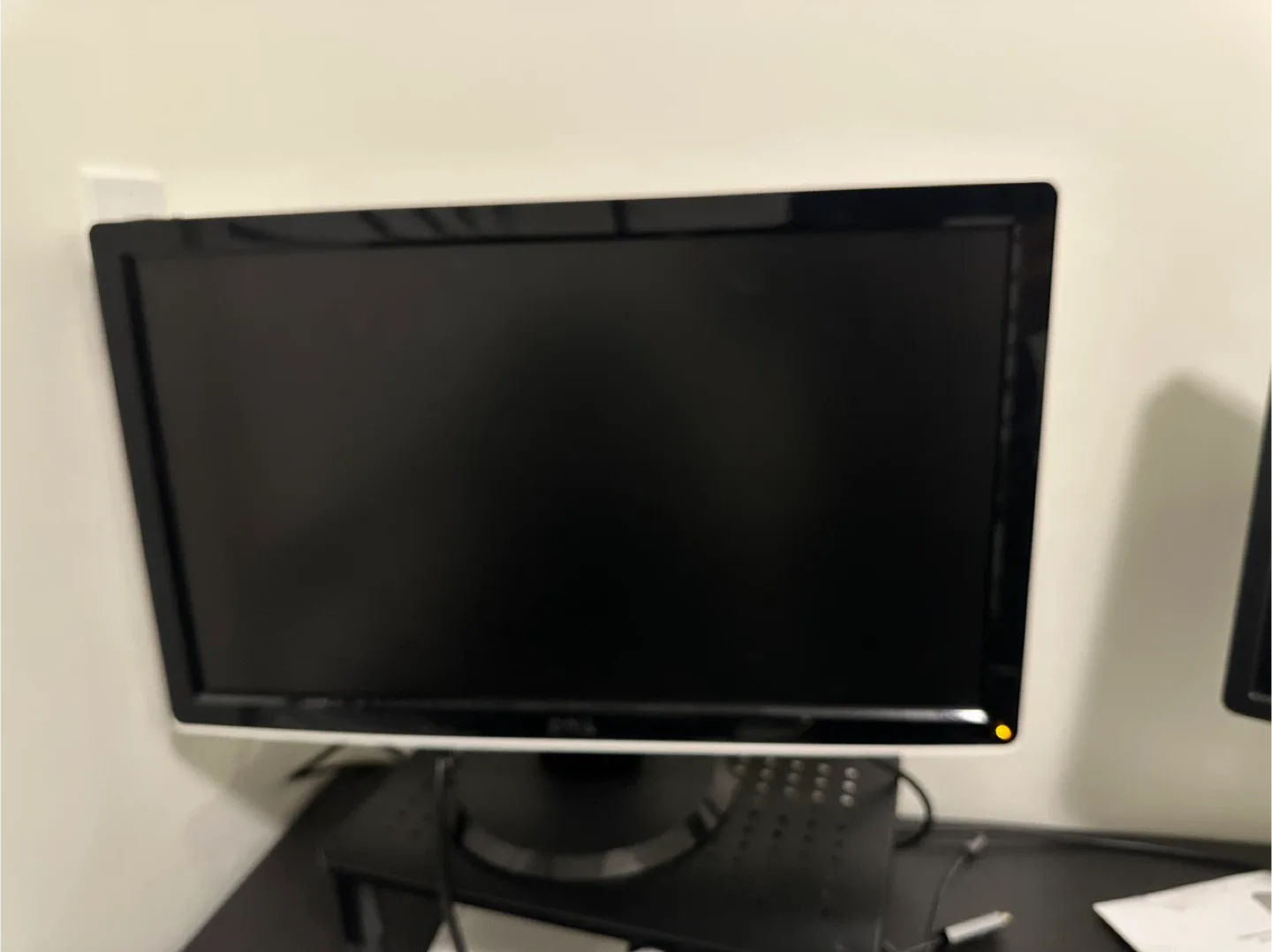 Dell Monitor - 24” widescreen with HDMI  Port image indicator(4)