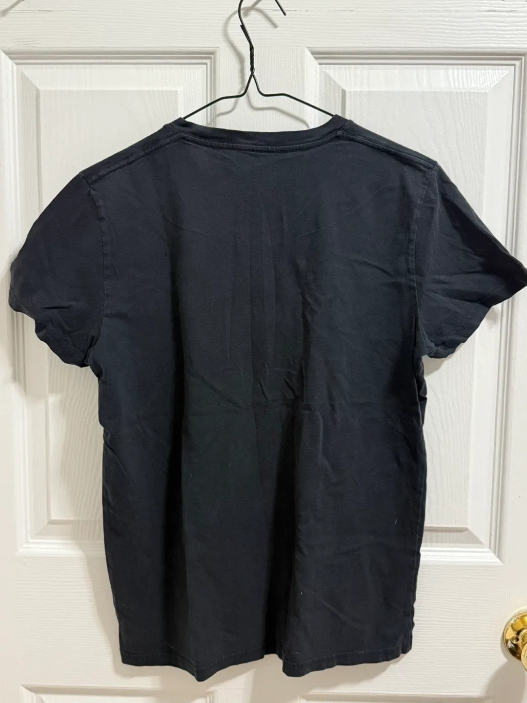 Men’s T-shirts and Long Sleeve Shirt image indicator(4)