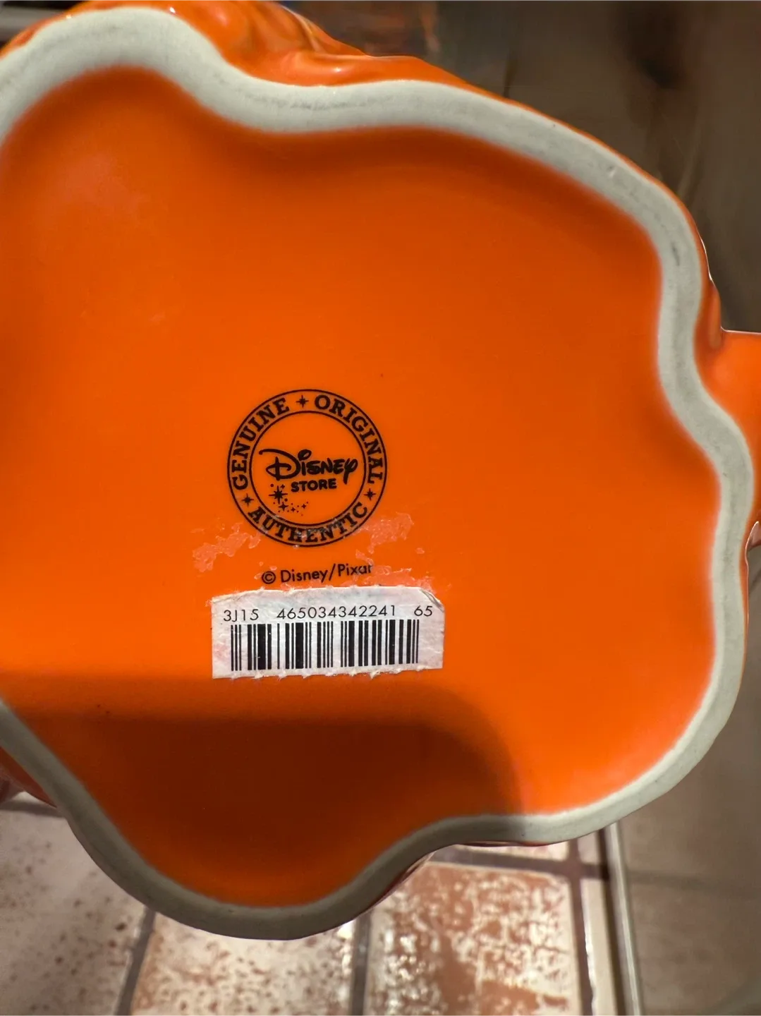 Disney/Pixar Hank Mug - Finding Dory image indicator(2)