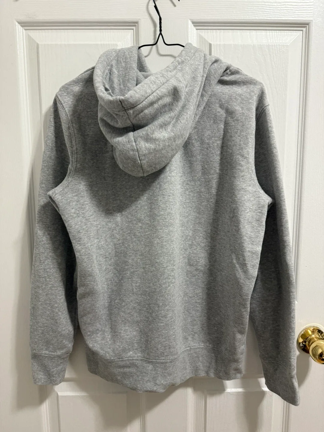 Men’s Hoodies image indicator(2)