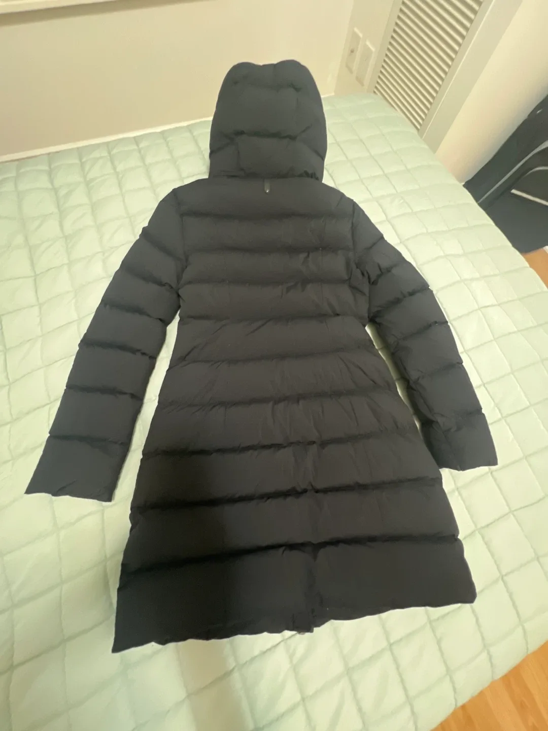 Mackage woman winter coat black authentic - Size XS image indicator(2)