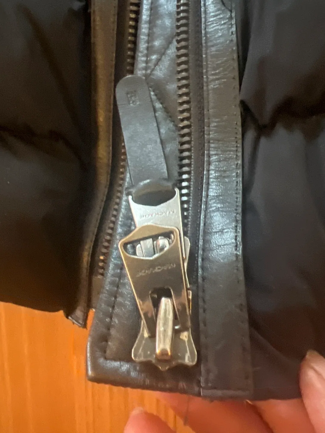 Mackage woman winter coat black authentic - Size XS image indicator(7)