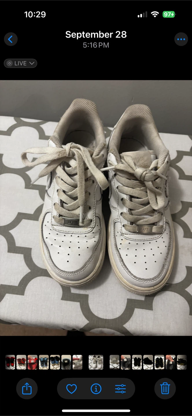 Nike Air Force 1 Sneakers