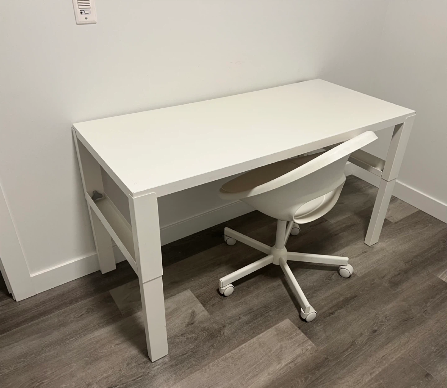 IKEA desk+chair