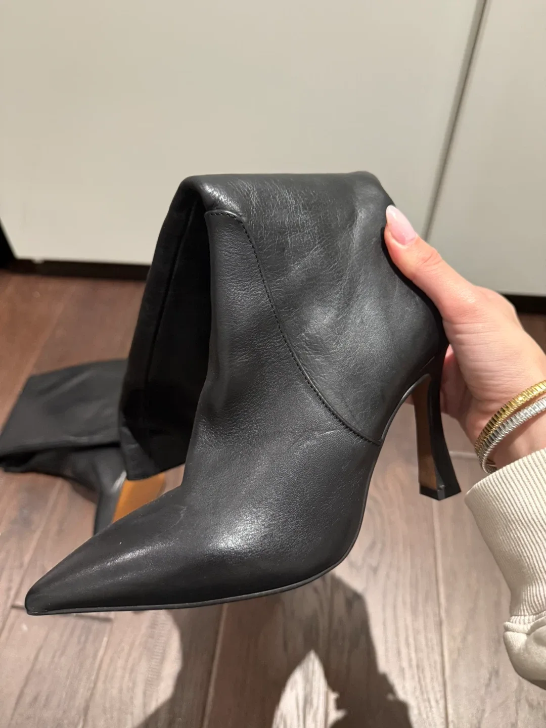 Intervale Black Knee High Heel Boots image indicator(4)