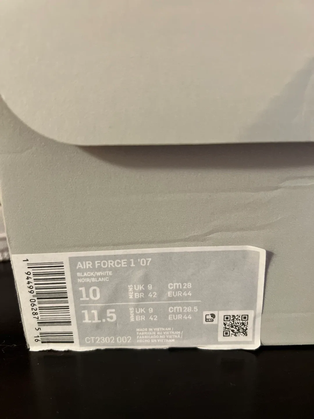 Nike Air Force 1 '07 Black/White - Size 10 image indicator(2)