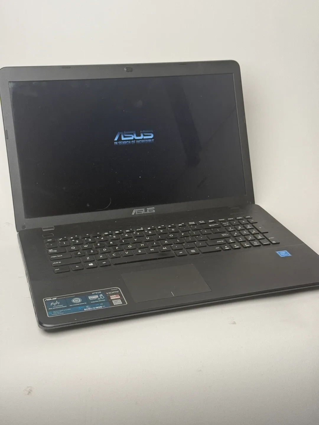 ASUS X751N Laptop - 1TB HDD, 8GB RAM image indicator(5)