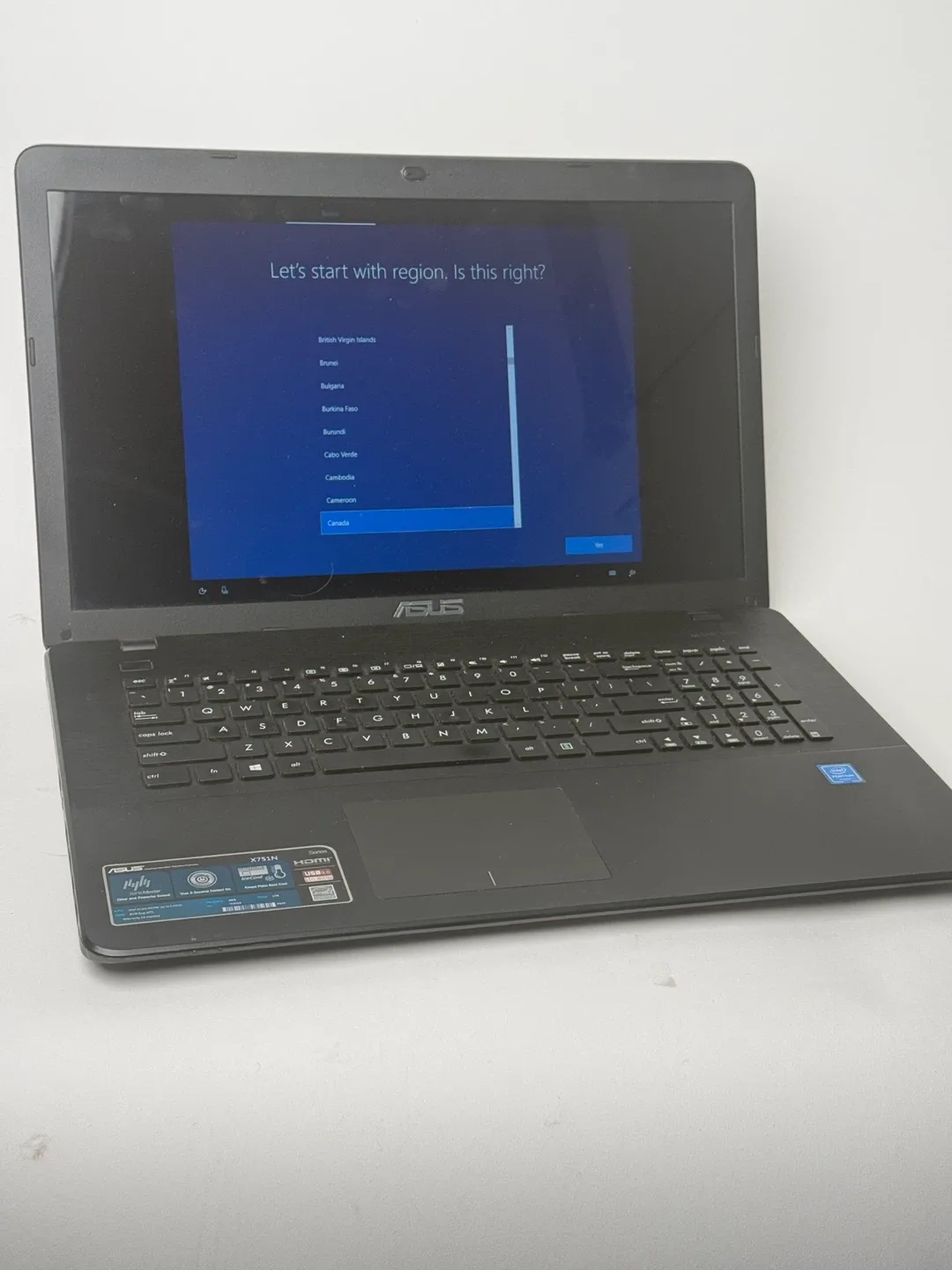 ASUS X751N Laptop - 1TB HDD, 8GB RAM