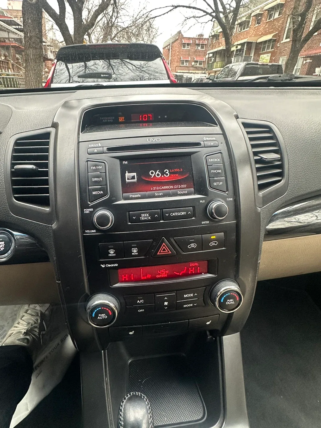 2013 Kia Sorento SUV - Silver image indicator(9)