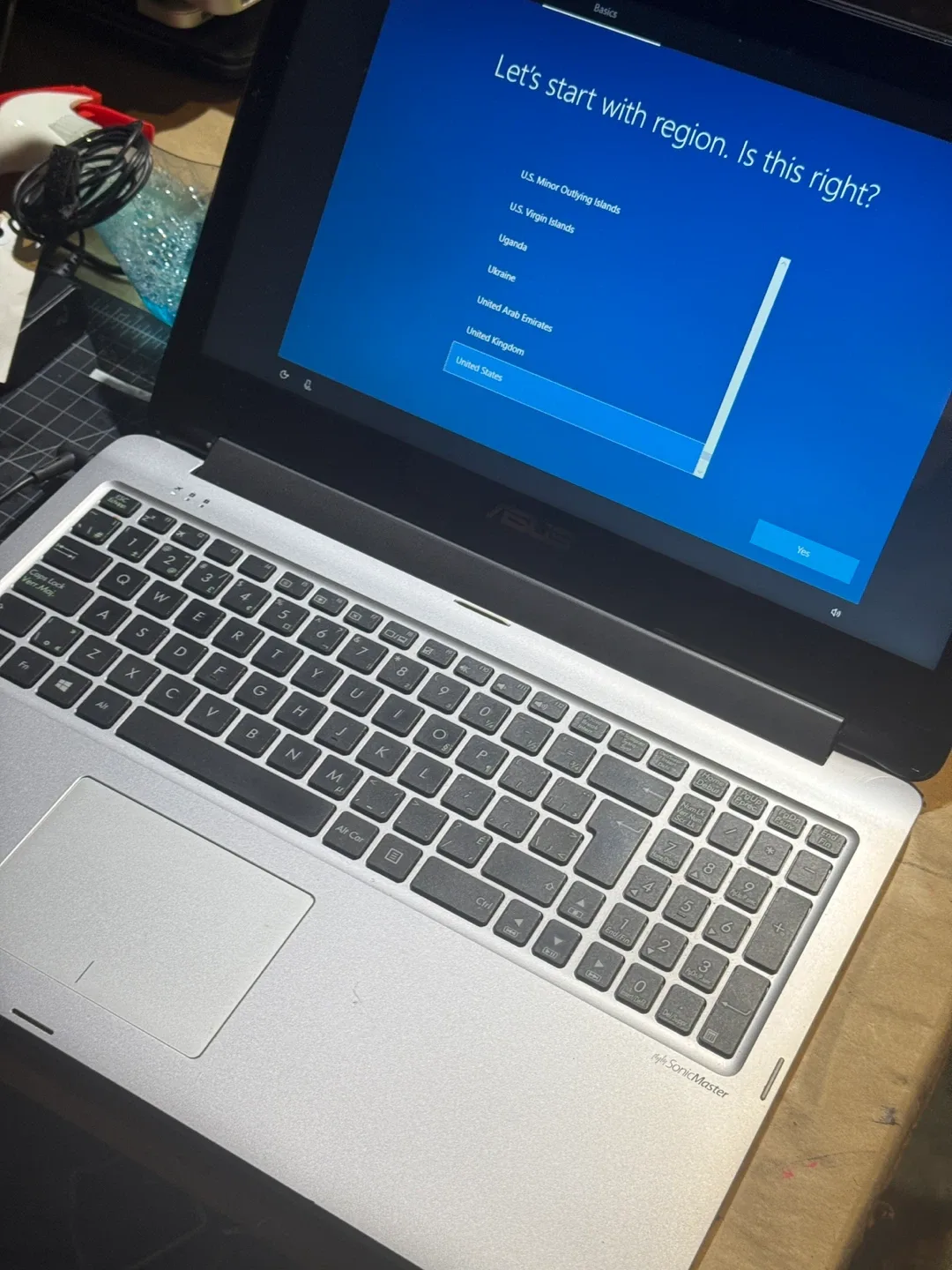 Asus T550L Laptop windows 10 8Gb Ram 500GBHDD