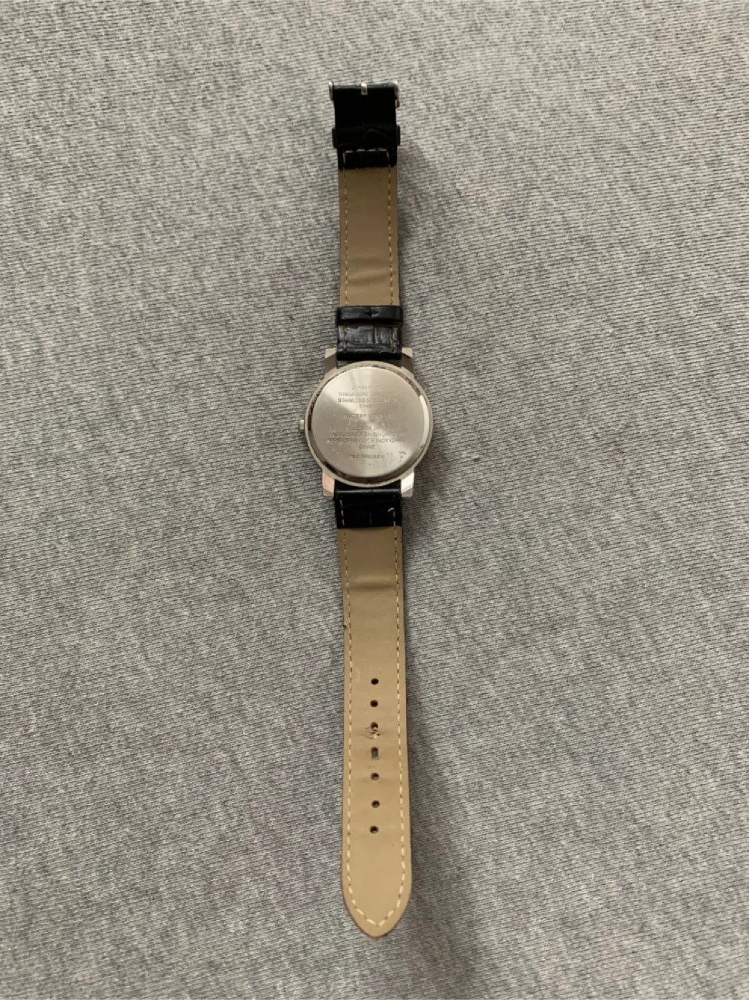 Quartz Watch with White Face and Silver Colour Detailing - photo 2