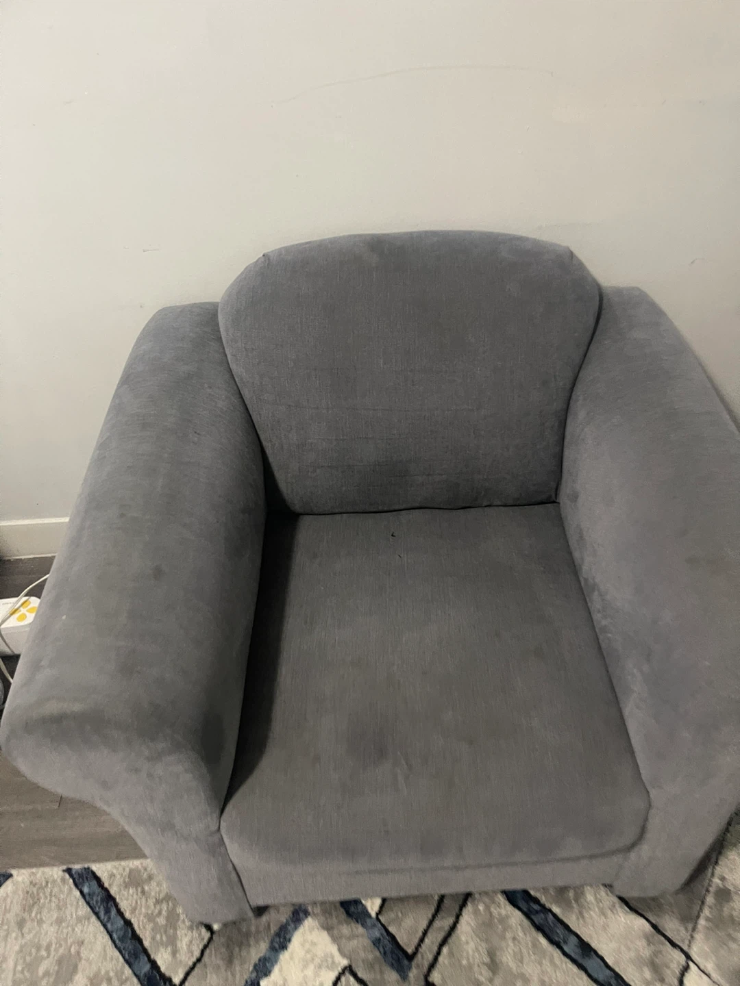 Grey Armchair - photo 3