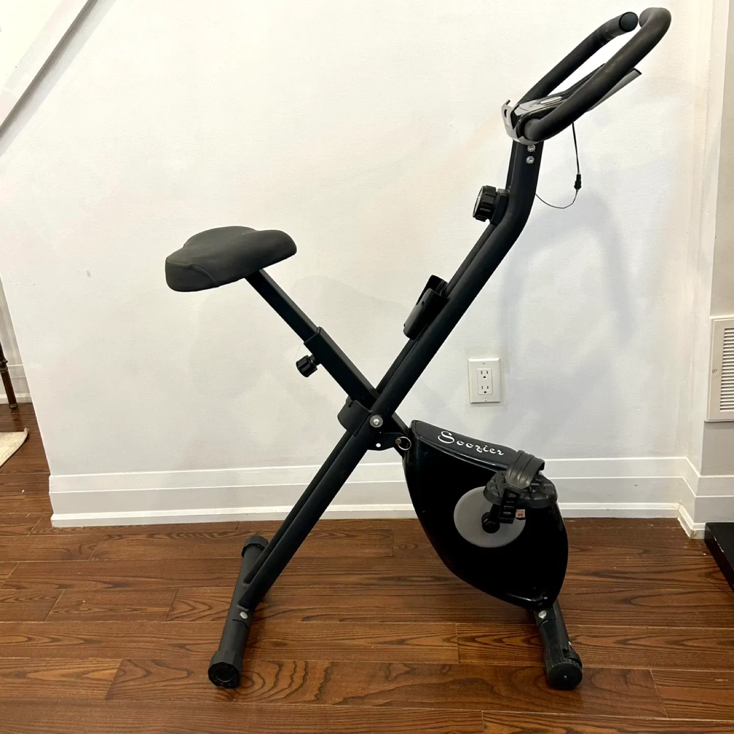 Soozier Folding Exercise Bike - Black image indicator(5)