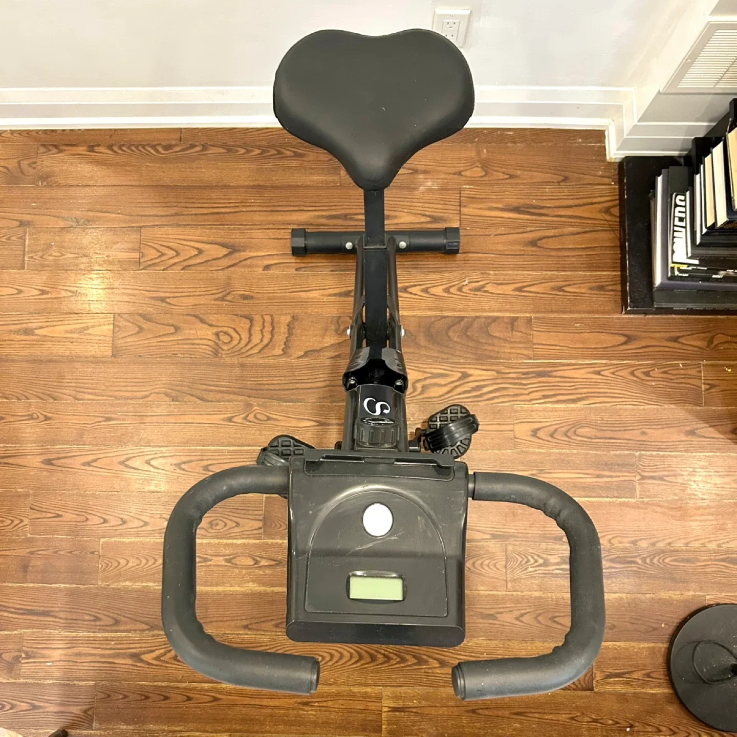Soozier Folding Exercise Bike - Black image indicator(3)