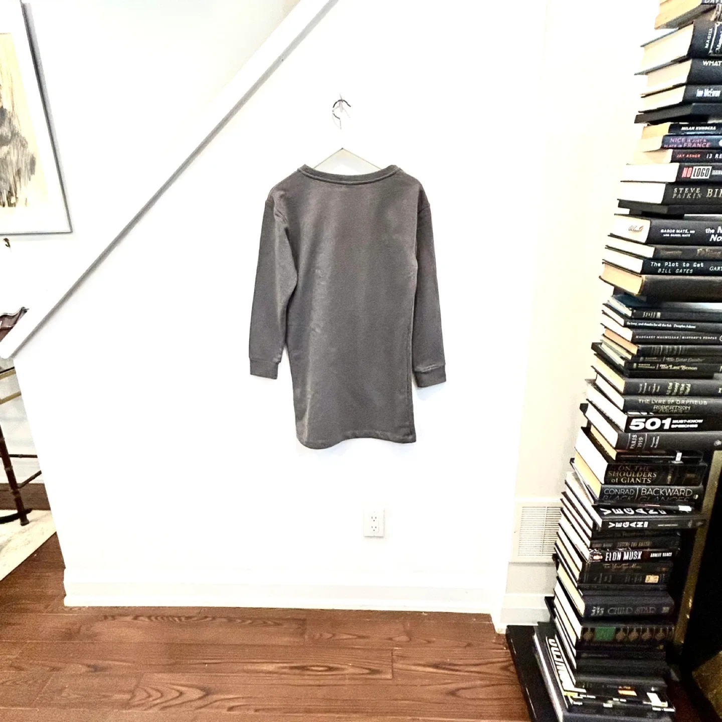 Lolë Grey Tunic Top - Size Small image indicator(2)