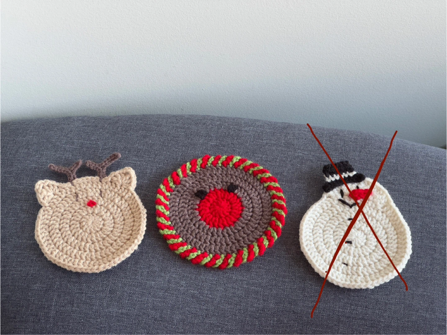 Crochet Christmas cup coaster