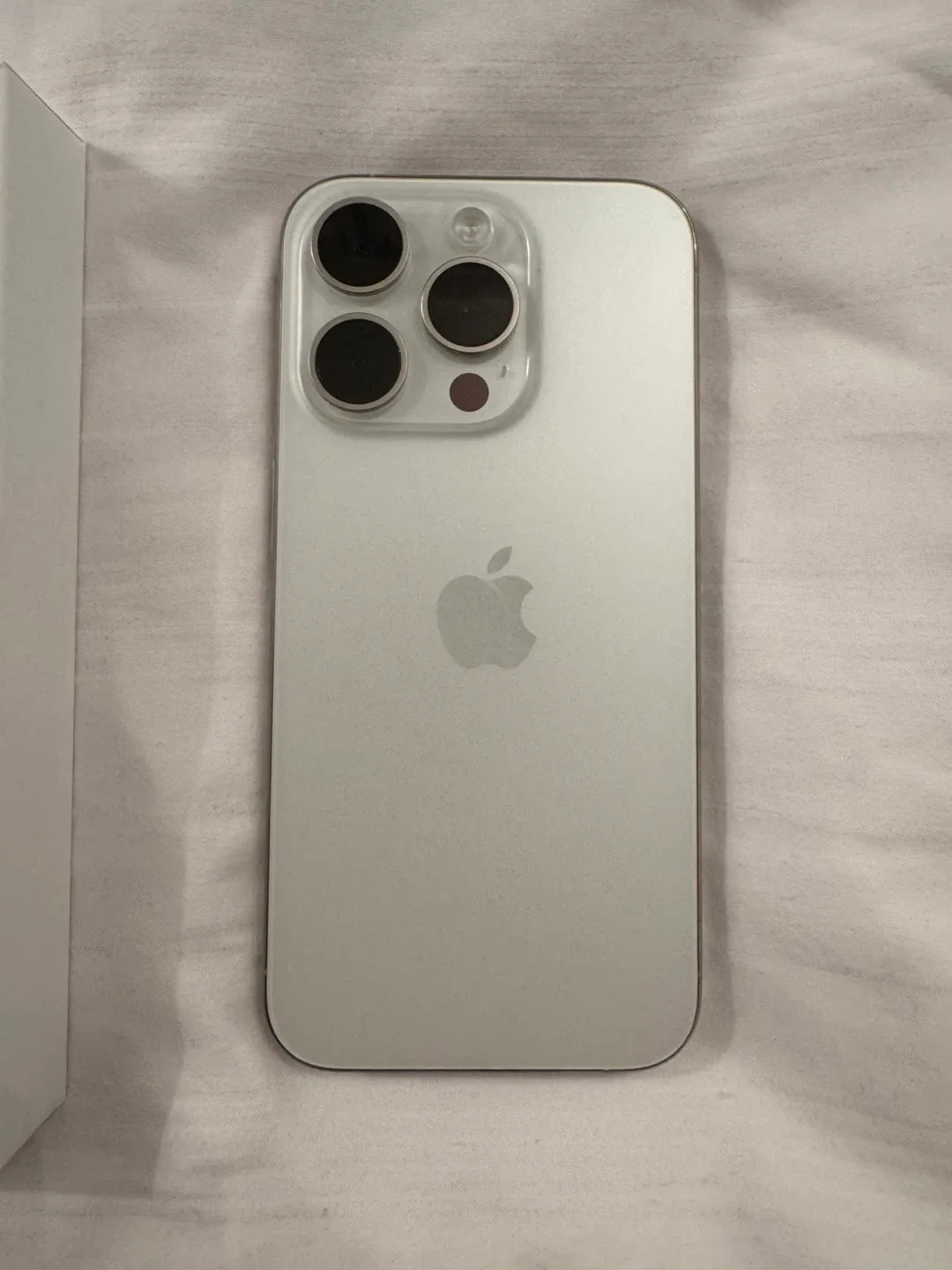 iPhone 15 Pro 90% 🔋(MINT CONDITION) image indicator(4)