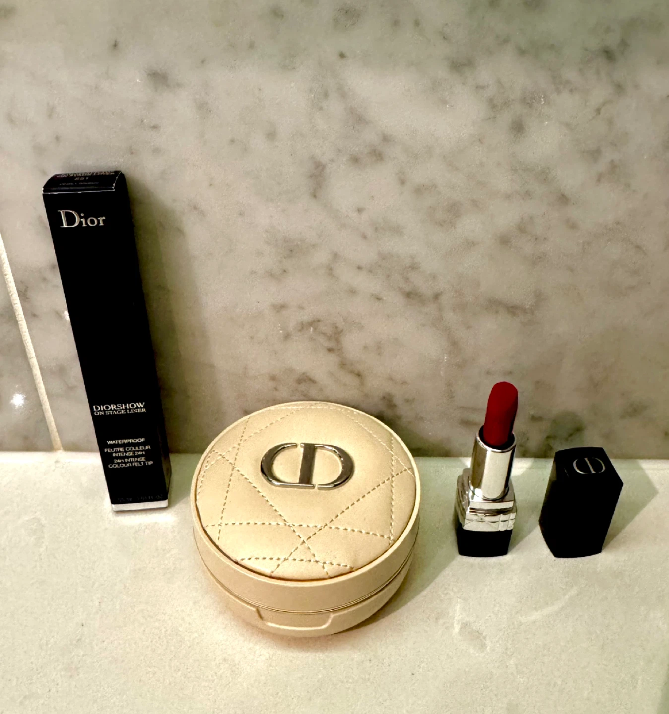 DIOR Cushion Powder & Liquid Liner - photo 2