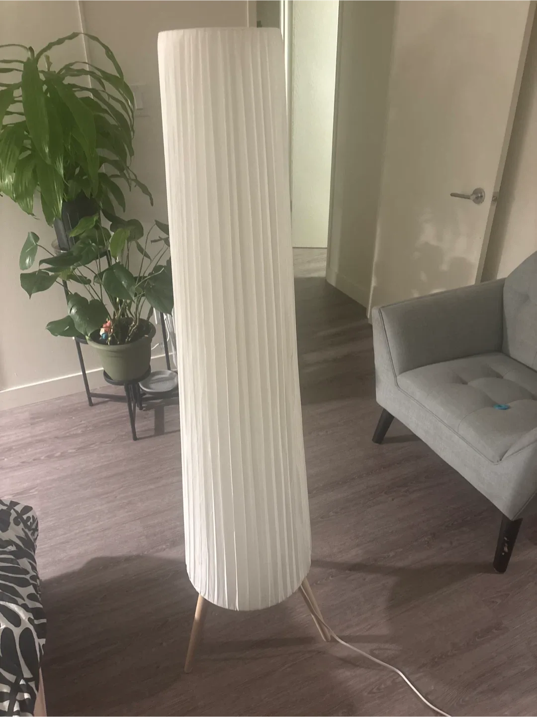 IKEA ÖKENSAND Floor Lamp - Beech/White
